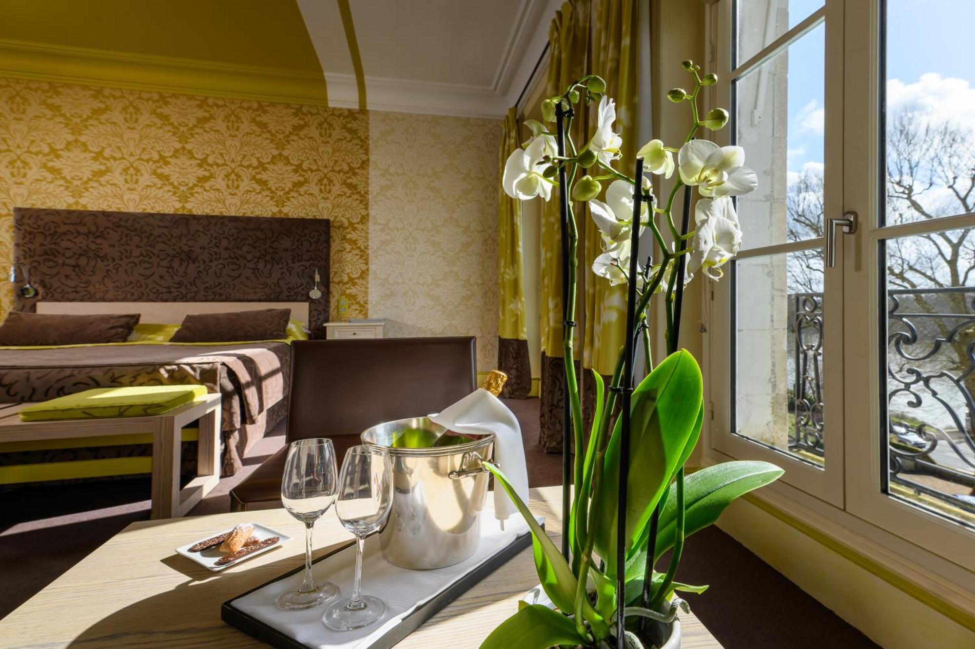 Hotel Les Hautes Roches Rochecorbon Εξωτερικό φωτογραφία